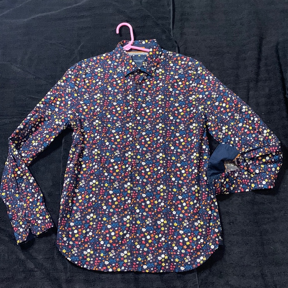 Floral Long Sleeve Button Up Men’s Size Medium